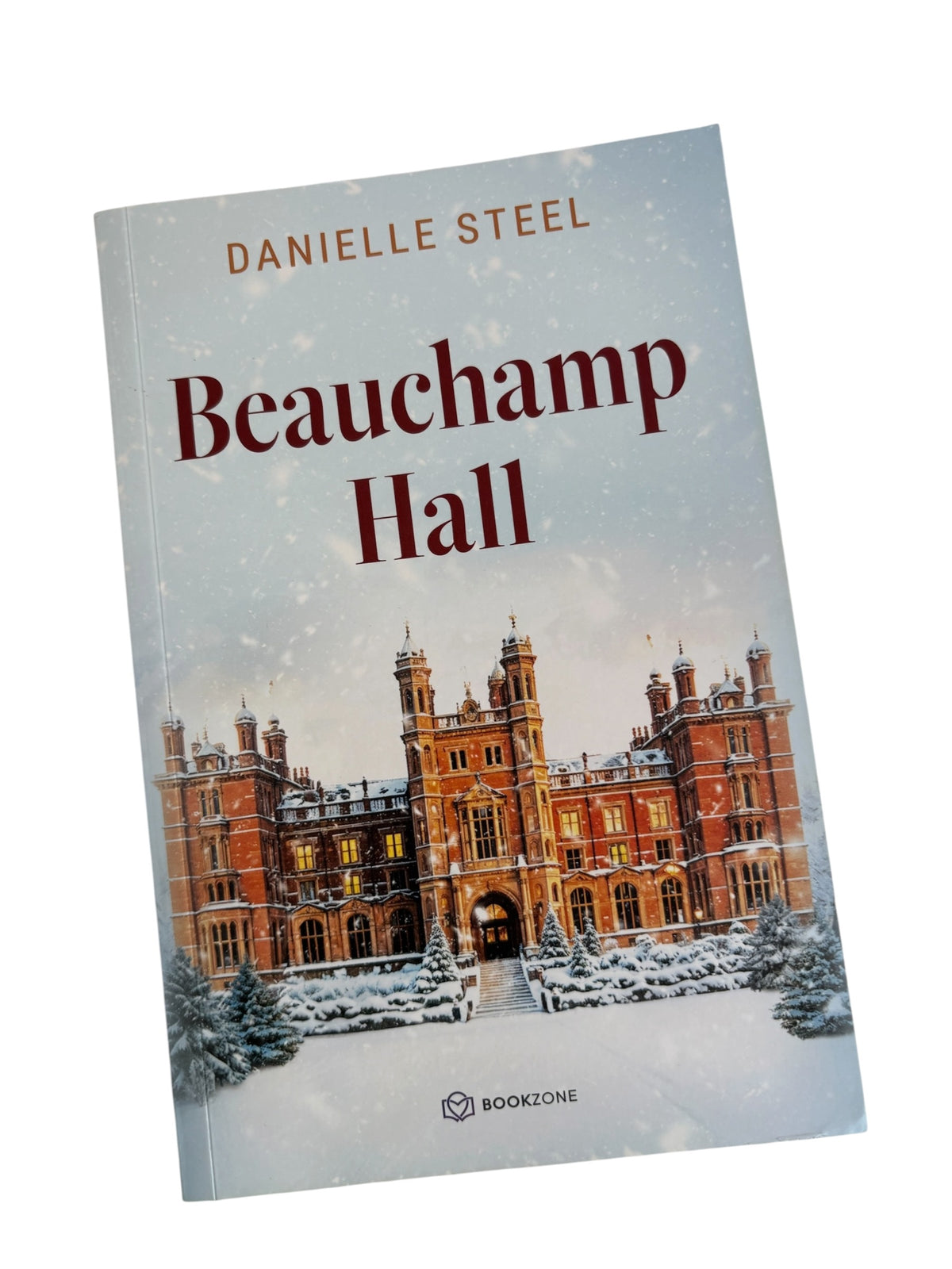 Beauchamp Hall - Danielle Steel