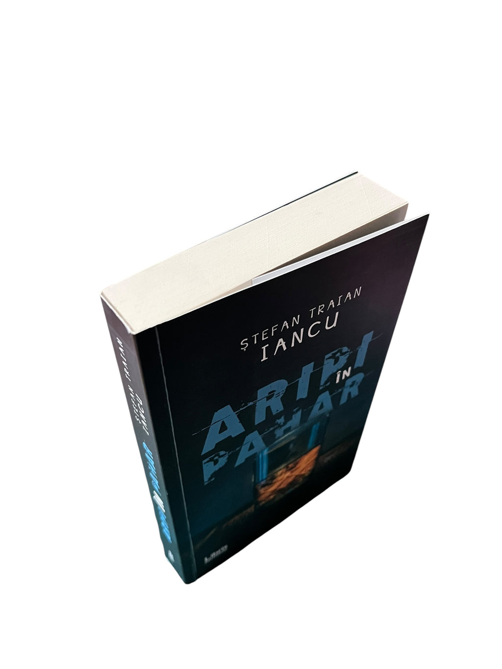 Aripi în pahar