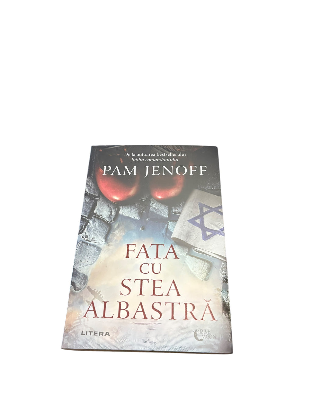 Fata cu stea albastră