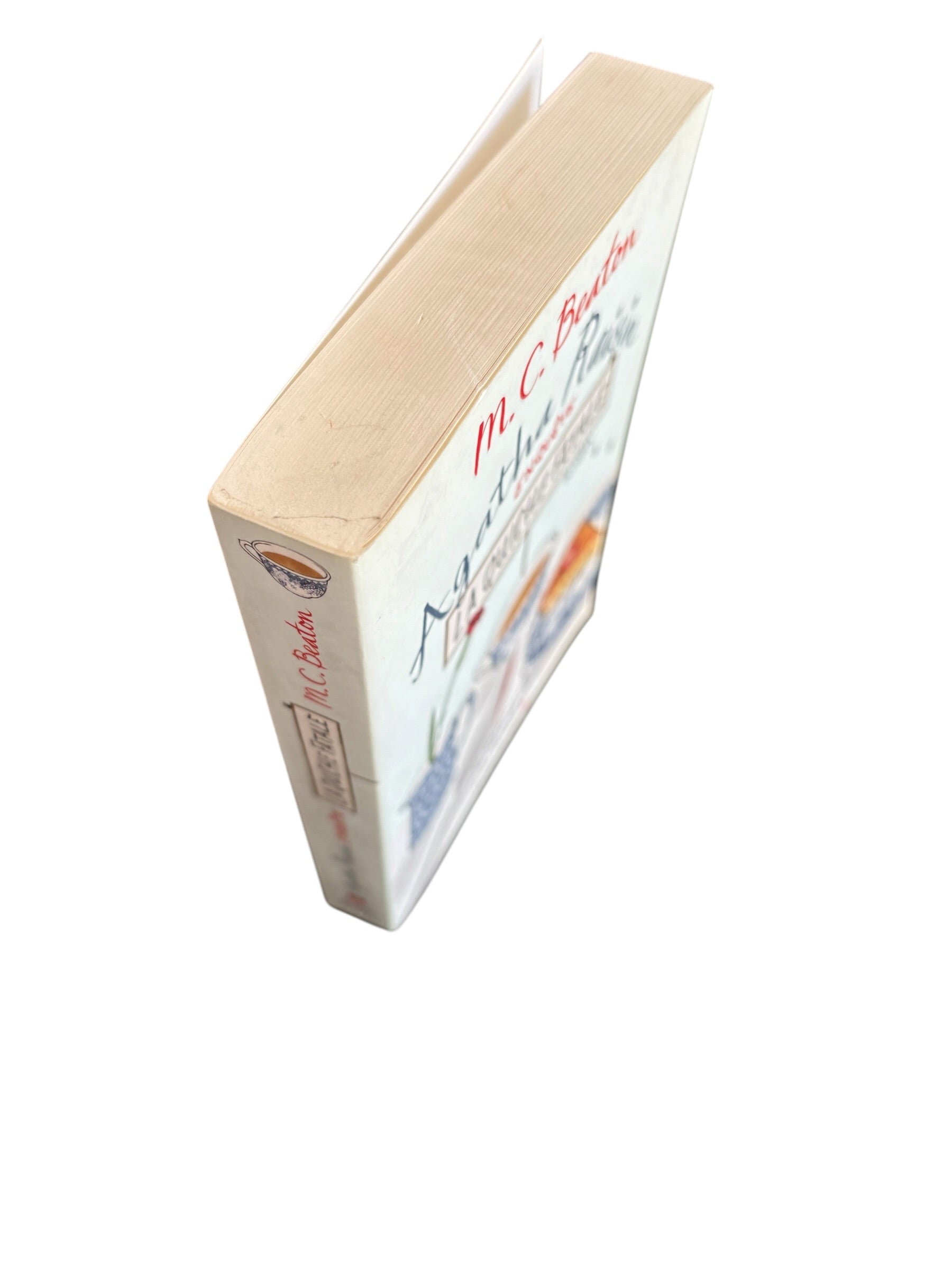 Agatha Raisin enquête 1,  La quiche fatale - M. C. Beaton