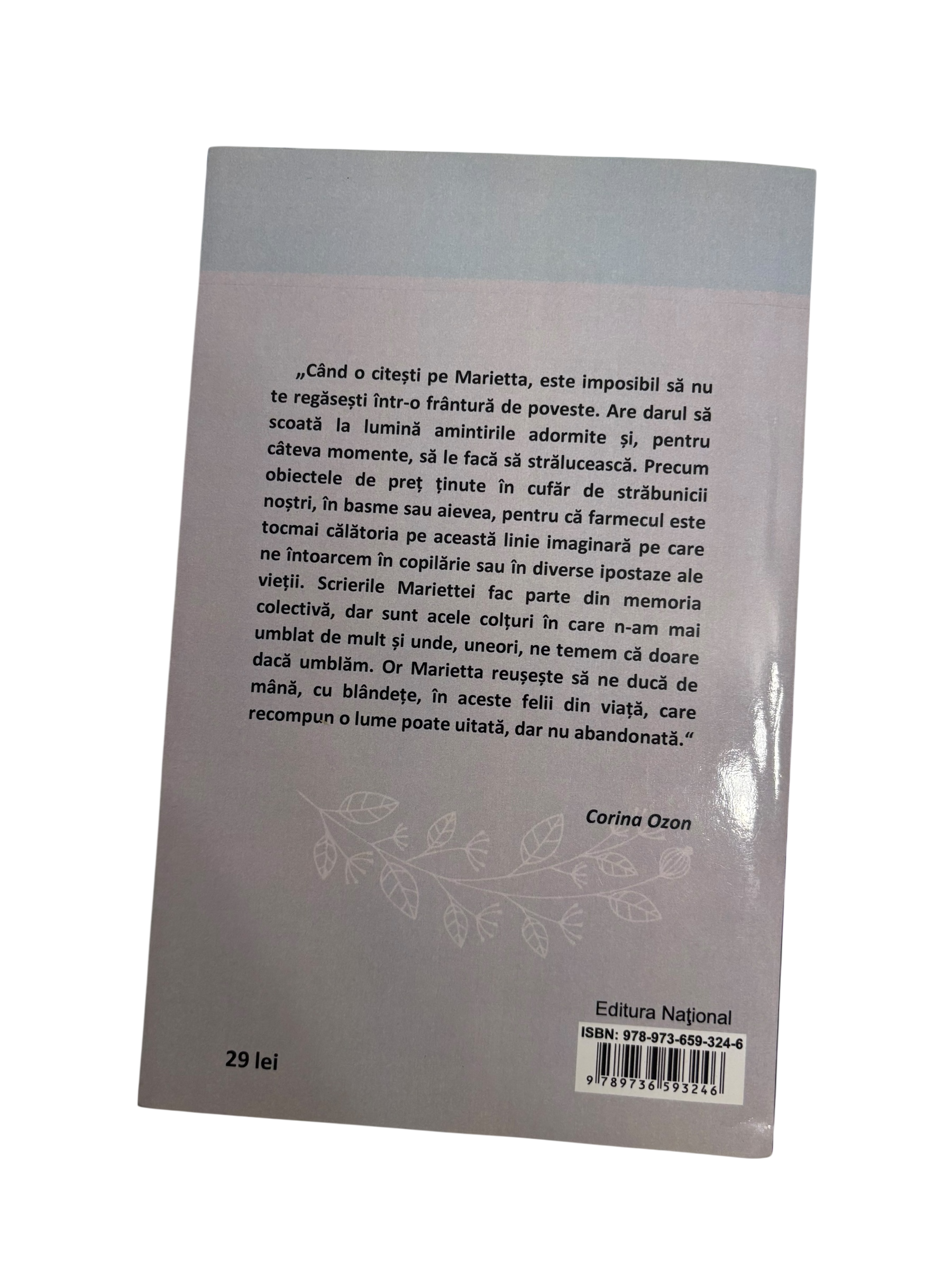 Fata cu cimbru  în  buzunar - Marieta Dobrin