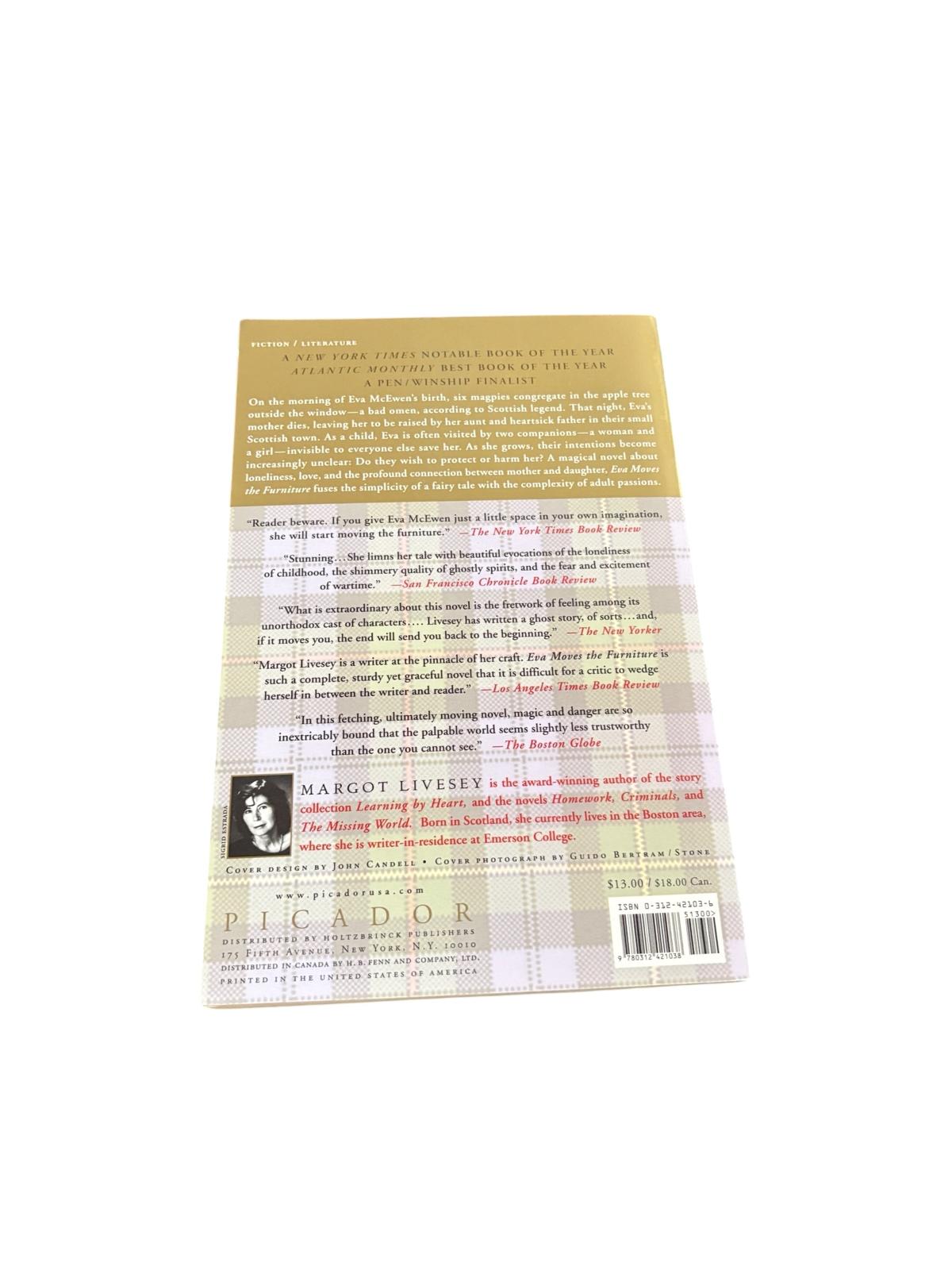 Eva movers the furniture - Margot Livesey