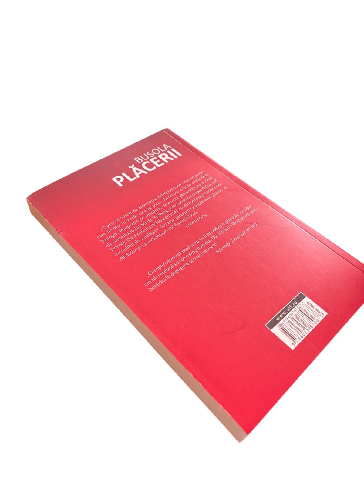 Busola placerii - David J. Linden