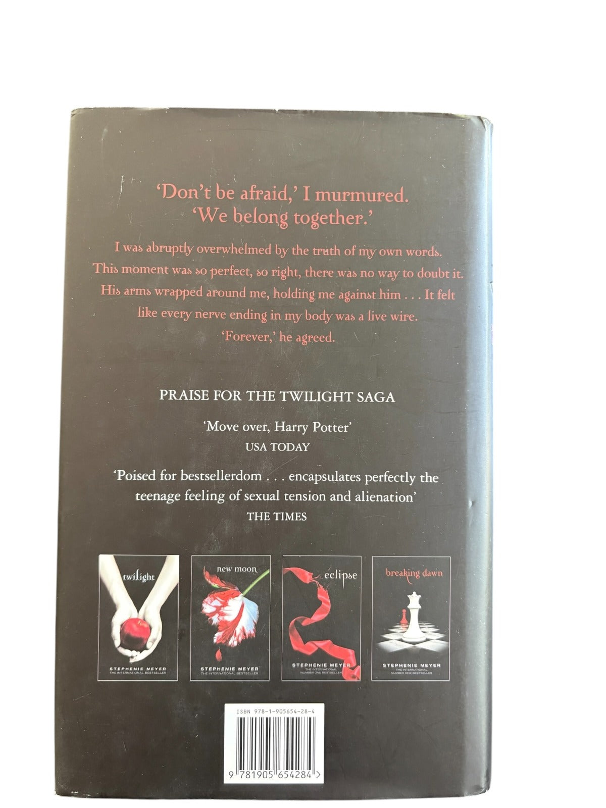 Breaking Dawn (The Twilight Saga, Book 4/5) - Stephenie Meyer