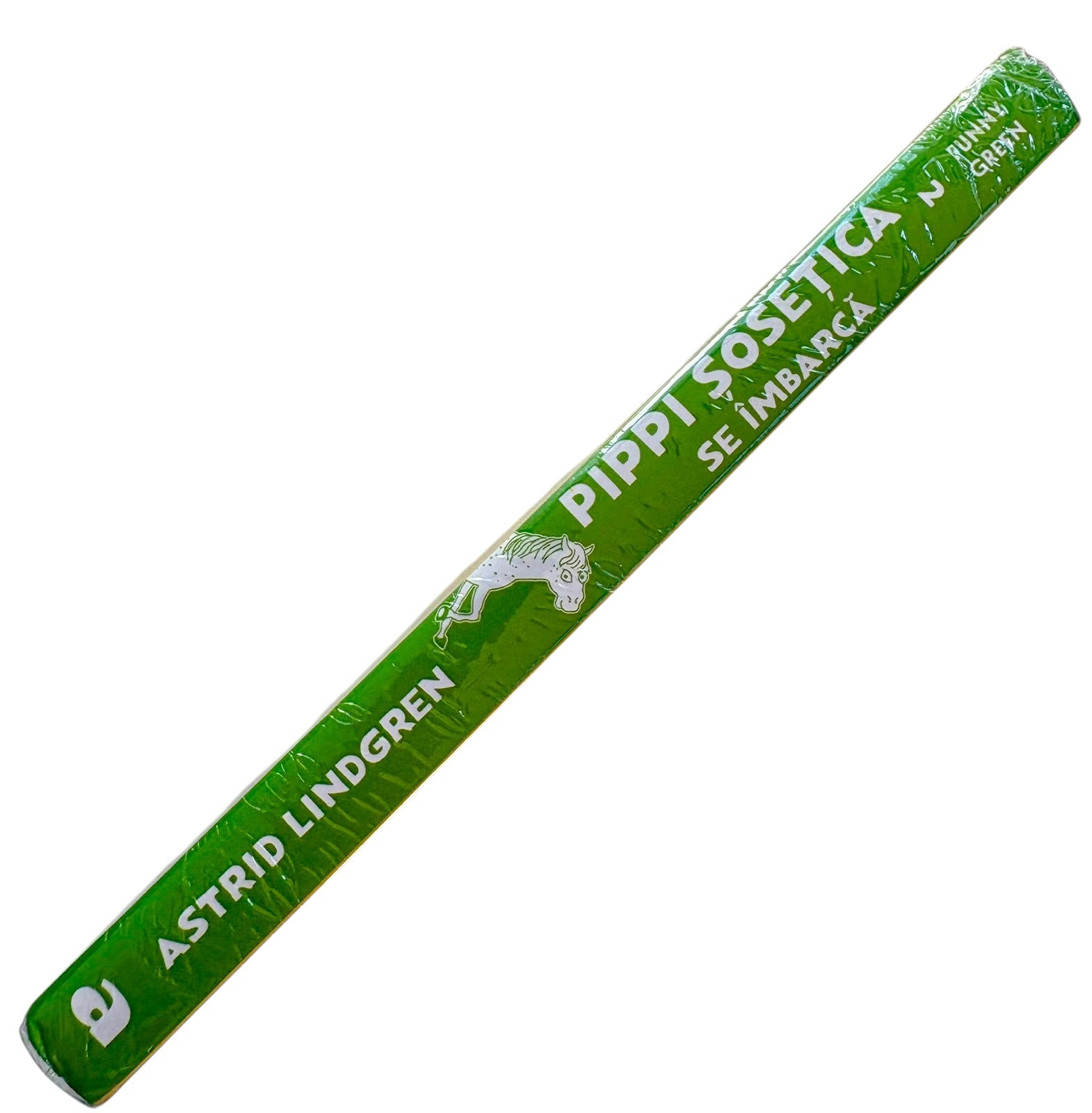 theBookHive spine of Pippi Sosetica se imbraca by Astrid Lindgren, a green children's book from Funny Green collection.